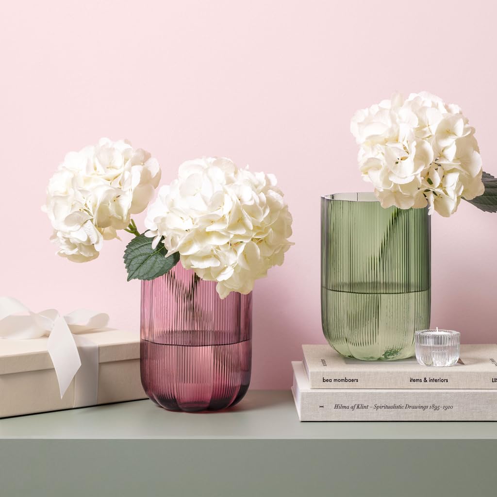 Villeroy & Boch – Fleur Bleu Vase 15 cm Blau, Spülmaschinenfest, Tischvase, Handgefertigte und Mundgeblasene Glasvase, Blumiges Design, Farbige Blumenvase, Deko Wohnung, Home Decor, Dekoraion, Glas