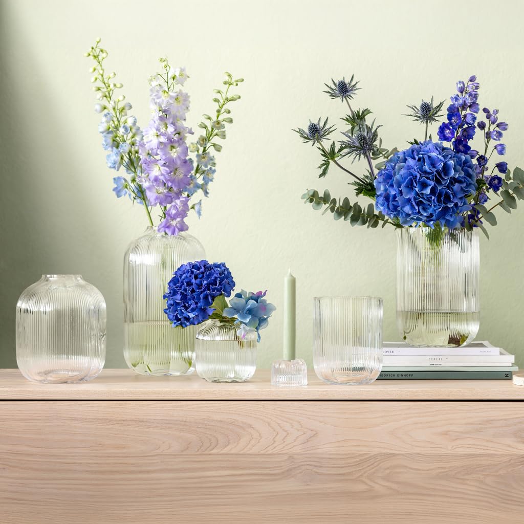 Villeroy & Boch – Fleur Bleu Vase 15 cm Blau, Spülmaschinenfest, Tischvase, Handgefertigte und Mundgeblasene Glasvase, Blumiges Design, Farbige Blumenvase, Deko Wohnung, Home Decor, Dekoraion, Glas