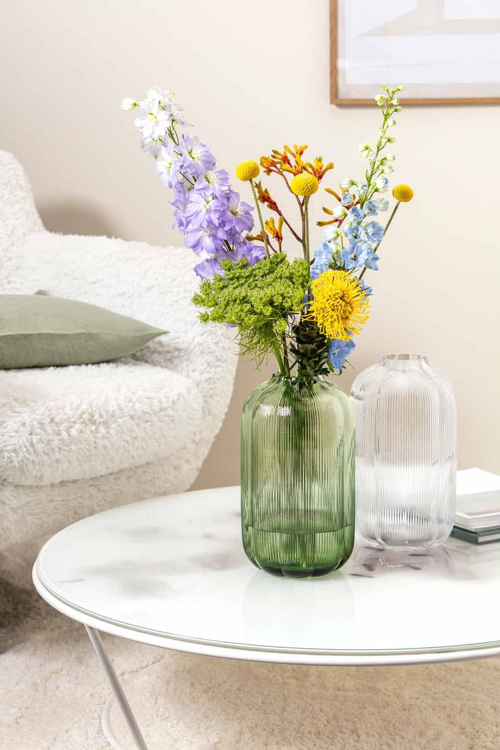 Villeroy & Boch – Fleur Bleu Vase 15 cm Blau, Spülmaschinenfest, Tischvase, Handgefertigte und Mundgeblasene Glasvase, Blumiges Design, Farbige Blumenvase, Deko Wohnung, Home Decor, Dekoraion, Glas